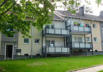 Schön renoviertes EG mit Balkon in ruhiger Grünlage von Überruhr