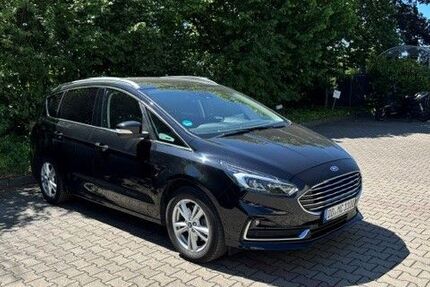 Ford S-Max 92.500 km 19.950 &euro; Radebeul 01445