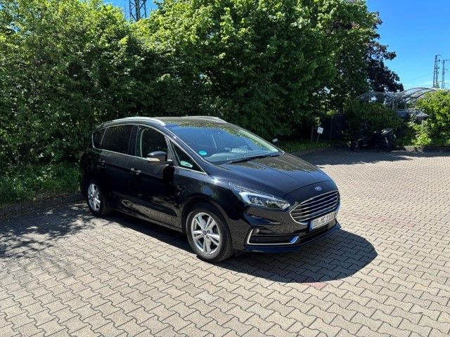 Ford S-Max 92.500 km 19.950 &euro; Radebeul 01445