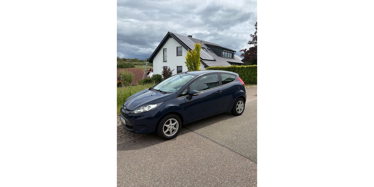 Ford Fiesta 134.647 km 3.499 &euro; Stuttgart 70569