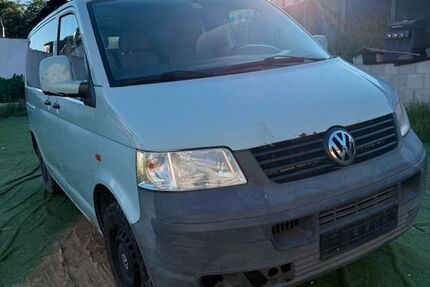 VW T5 Transporter 212.633 km 4.200 &euro; Forchheim 91301
