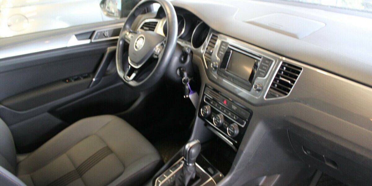 VW Golf Sportsvan 1.2 TSI DSG Allstar 104.820 km 12.480 &euro; Euskirchen 53881