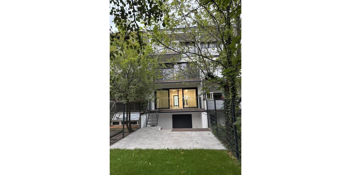 Reihenhaus Freiburg im Breisgau Haslach - 6 Zimmer, 160 m&sup2;, 3.250&euro; | Angebot:25361243