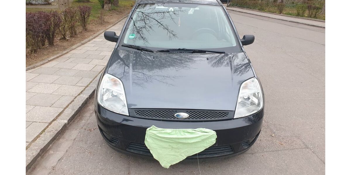 Ford Fiesta 114.000 km 1.690 &euro; München 81241