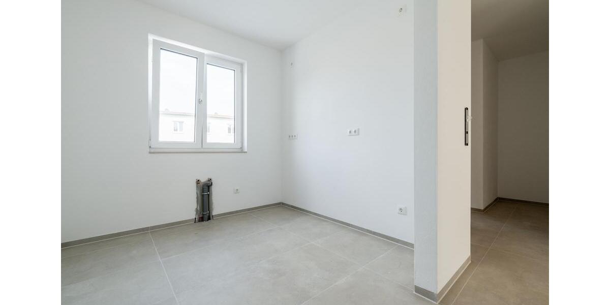 Doppelhaushälfte Aufhausen - 4 Zimmer, 135 m&sup2;, 1.350&euro; | Angebot:25229016