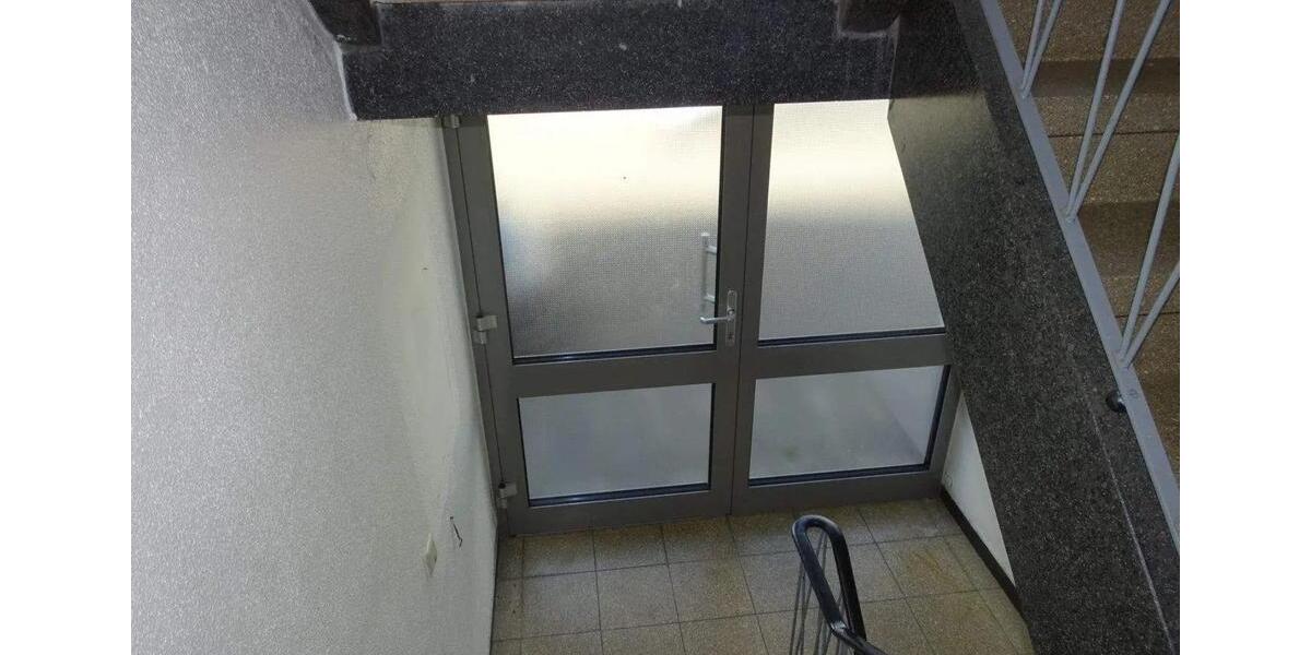 Dachgeschoßwohnung Ludwigshafen am Rhein Ludwigshafen-Oggersheim - 1 Zimmer, 29 m&sup2;, 270&euro; | Angebot:24750479