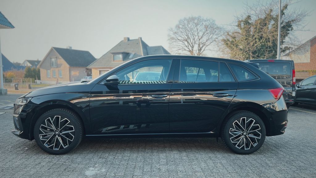 Skoda Scala 15.750 km 25.660 &euro; Bargteheide 22941