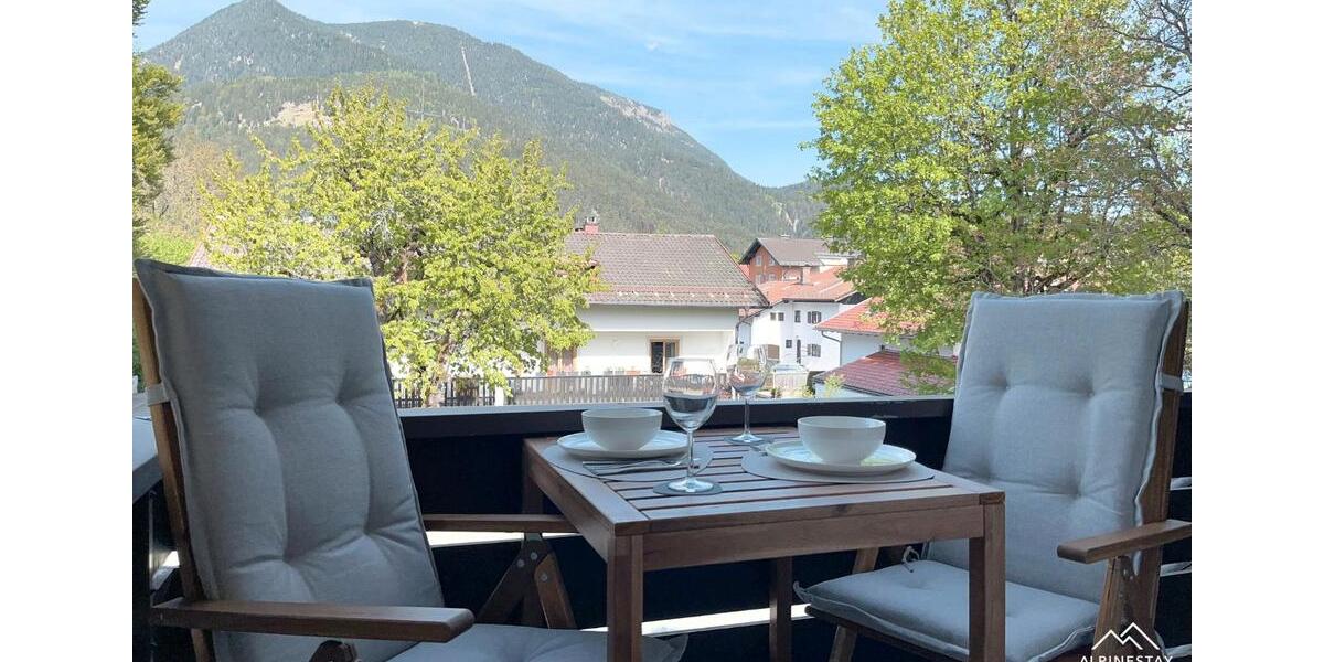 Dachgeschoßwohnung Garmisch-Partenkirchen Breitenau - 1 Zimmer, 30 m&sup2;, 1.490&euro; | Angebot:24629848
