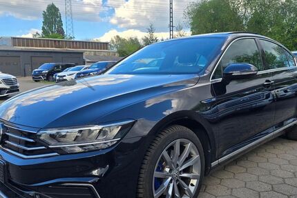 VW Passat 82.000 km 18.650 &euro; Hamburg 21079
