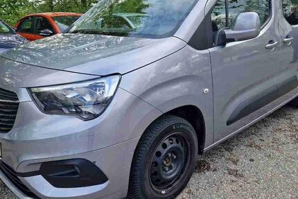 Opel Combo Life 191.000 km 8.999 € Hohenbrunn bei München 85662