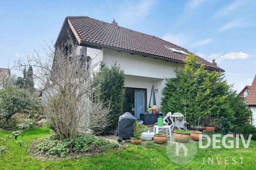 Haus zum Kaufen in Zwickau 135.000 € 121 m²