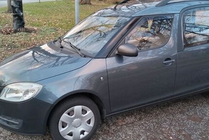 Skoda Roomster 189.000 km 1.300 € Hamburg 21129