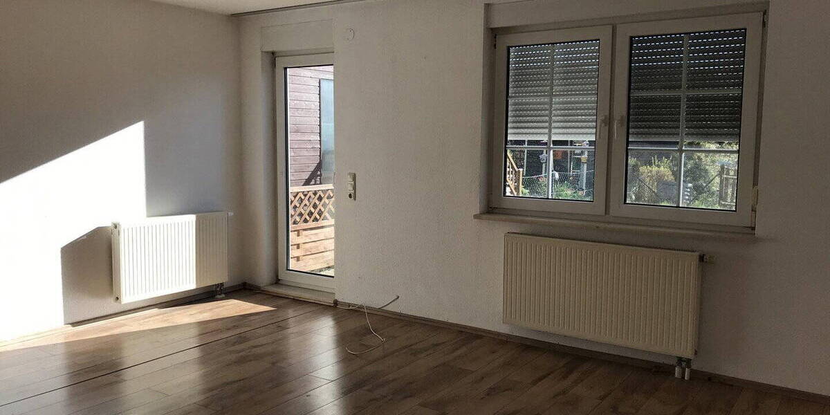Reihenmittelhaus Bernsbach Bernsbach - 5 Zimmer, 120 m&sup2;, 220.000&euro; | Angebot:26500144