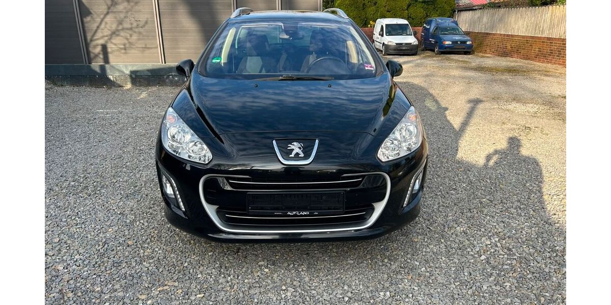 Peugeot 308 273.000 km 2.499 &euro; Bardowick 21357
