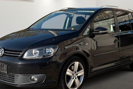 VW Touran 328.303 km 5.999 € Berlin 12681