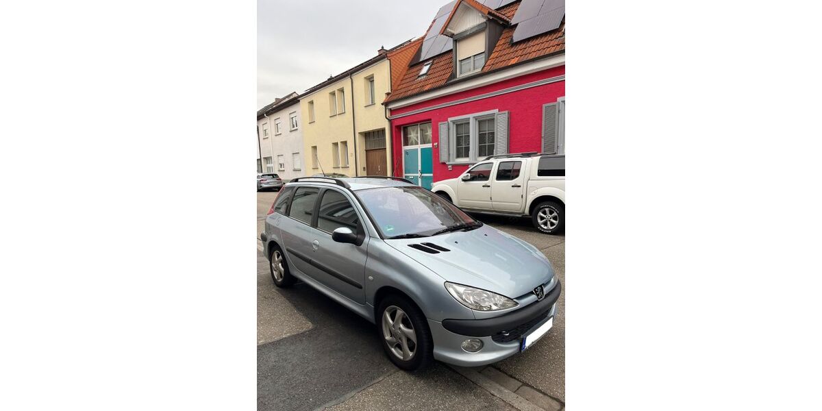 Peugeot 206 50.000 km 2.400 &euro; Hockenheim 68766