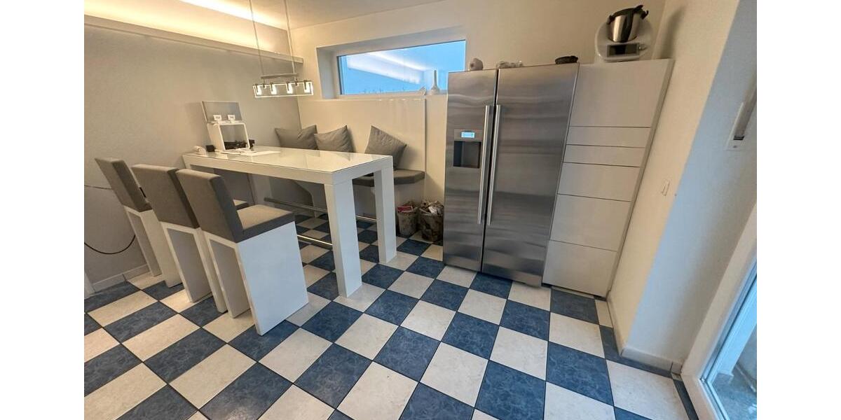 Einfamilienhaus Osterhofen - 6 Zimmer, 175 m&sup2;, 1.500&euro; | Angebot:26326552