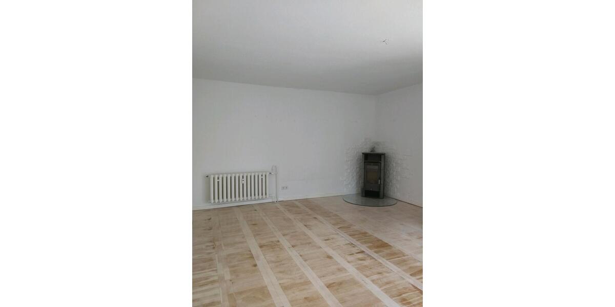 Etagenwohnung Storkow (Mark) - 4 Zimmer, 110 m&sup2;, 1.250&euro; | Angebot:25332208