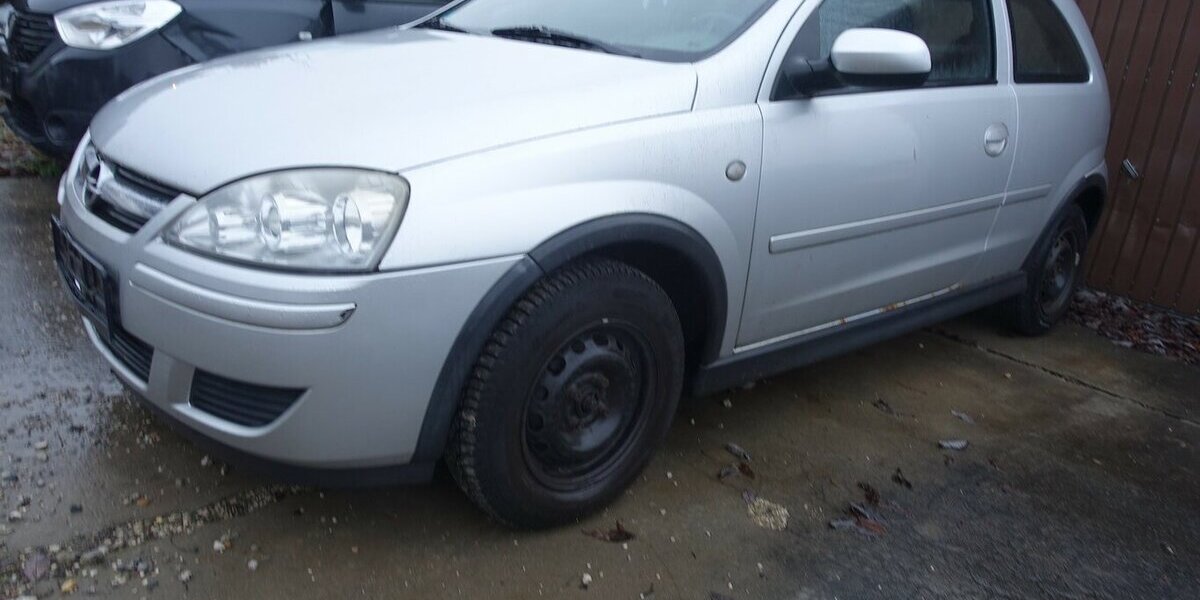 Opel Corsa Klima el. Fenster ohne TÜV fahrbereit 207.000 km 300 &euro; Neumarkt/OPf 92318