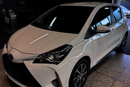 Toyota Yaris 39.800 km 13.750 &euro; Oberhausen 46145