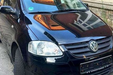 VW Fox 128.000 km 1.990 &euro; Elstertrebnitz 04523
