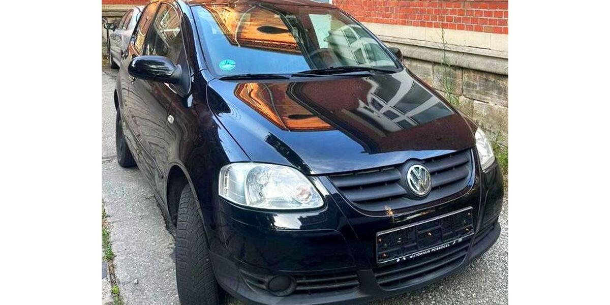 VW Fox 128.000 km 1.990 &euro; Elstertrebnitz 04523
