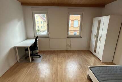 Wohnung zum Mieten in Stuttgart 550 € 17.4 m² 1 zimmer