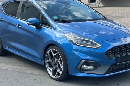 Ford Fiesta 144.000 km 12.990 &euro; kelkheim 65779