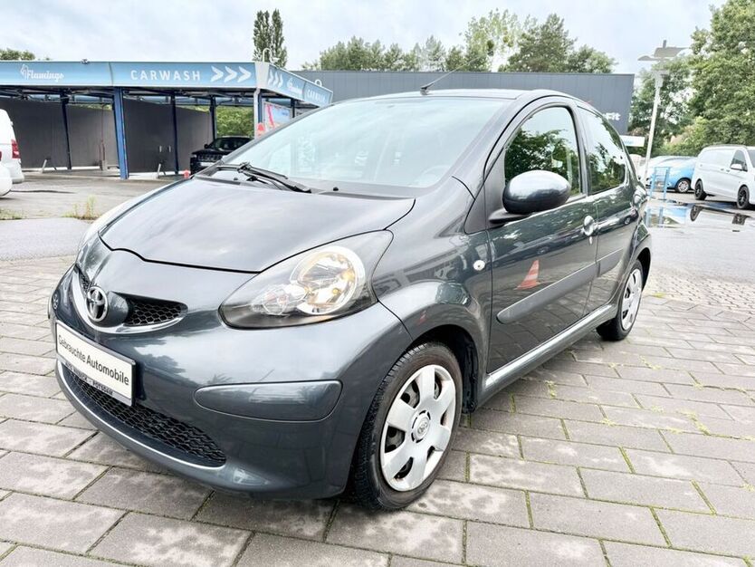 Aygo (X)