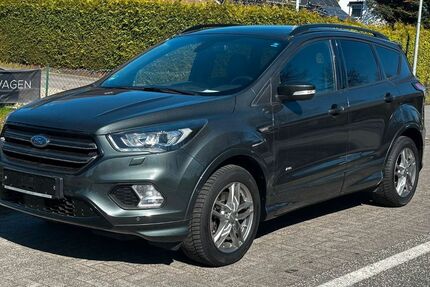 Ford Kuga 161.962 km 12.949 &euro; Wasbek 24647
