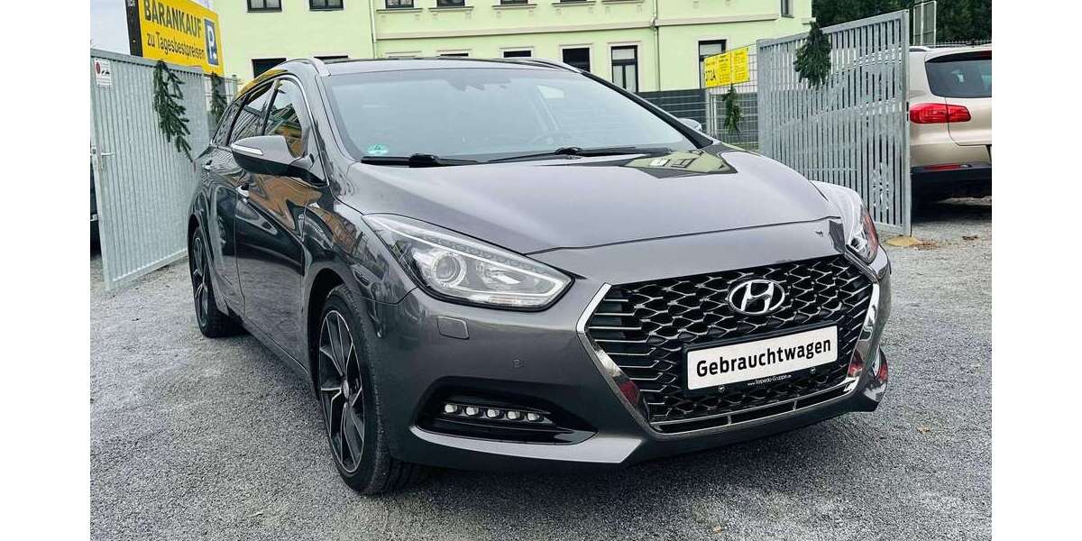 Hyundai i40 150.000 km 10.999 &euro; Dresden 01259