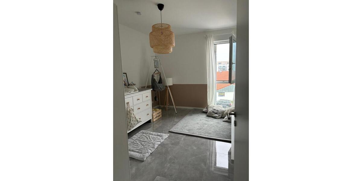 Etagenwohnung Baunatal - 3 Zimmer, 78 m&sup2;, 950&euro; | Angebot:25449492