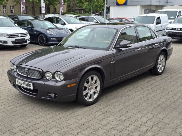 Jaguar XJ 118.000 km 10.890 &euro; Berlin 12247