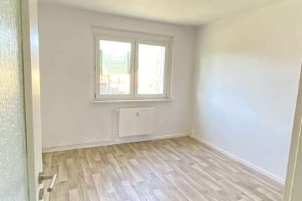 Wohnung Tützpatz - 2 Zimmer, 54 m&sup2;, 300&euro; | Angebot:26268110
