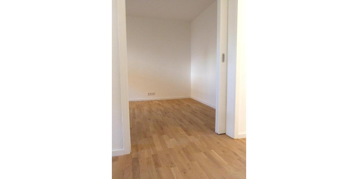 von privat: maschseenah und kernsaniert 2 zimmer