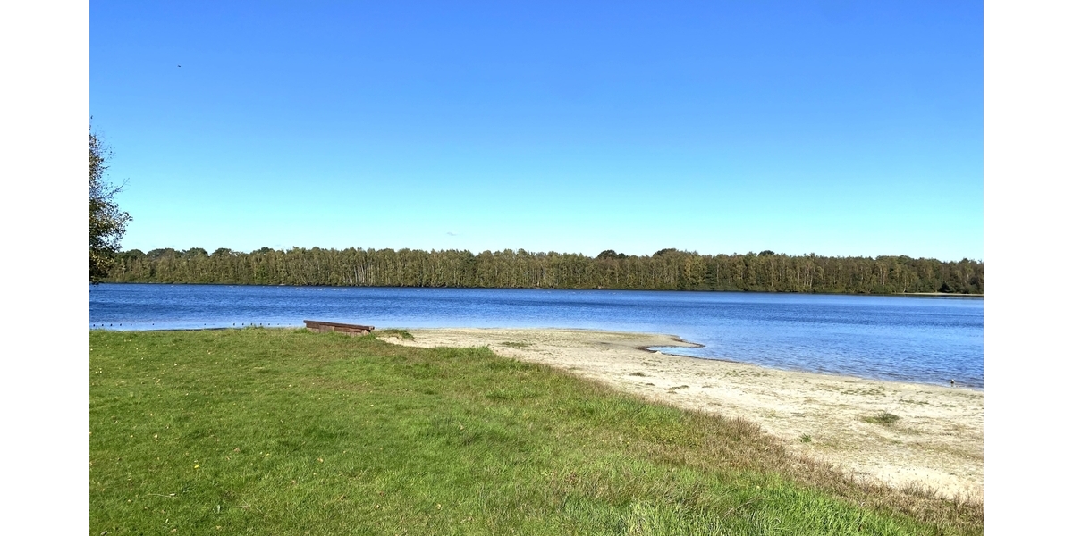 Leerstehendes, gemütliches Fehnhaus, Kanallage, nahe dem Badesee! - Einfamilienhaus Papenburg | Angebot:26006197