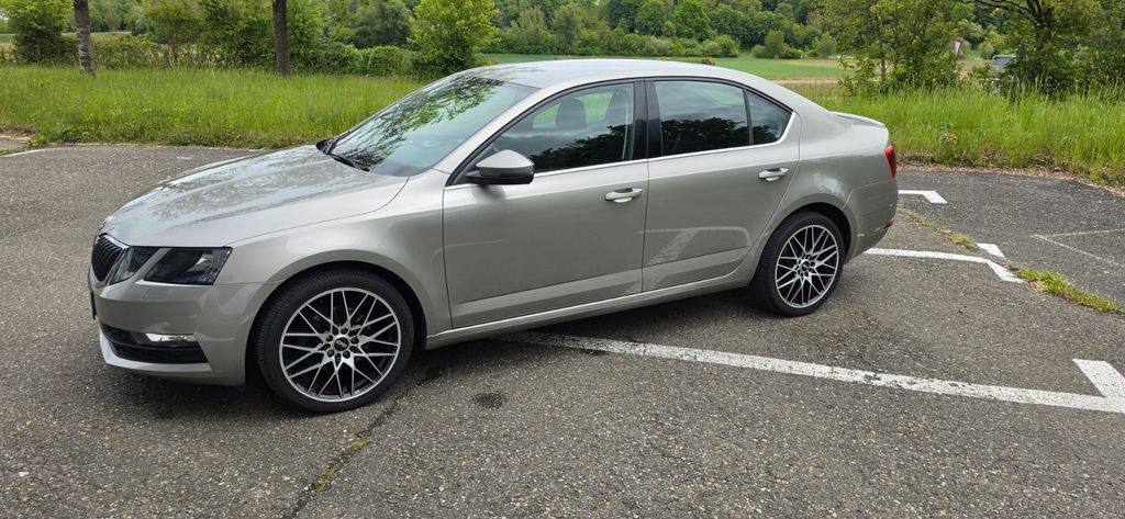 Skoda Octavia 184.500 km 13.450 &euro; Laupheim 88471