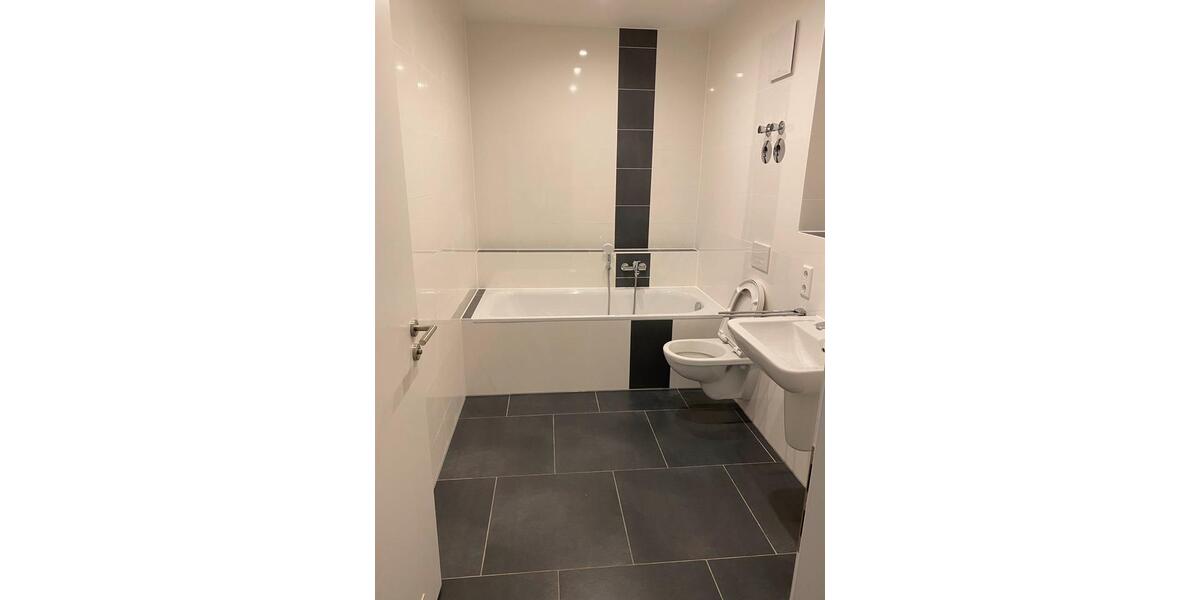 Erdgeschoßwohnung Dresden - 3 Zimmer, 108 m&sup2;, 470.000&euro; | Angebot:27534187