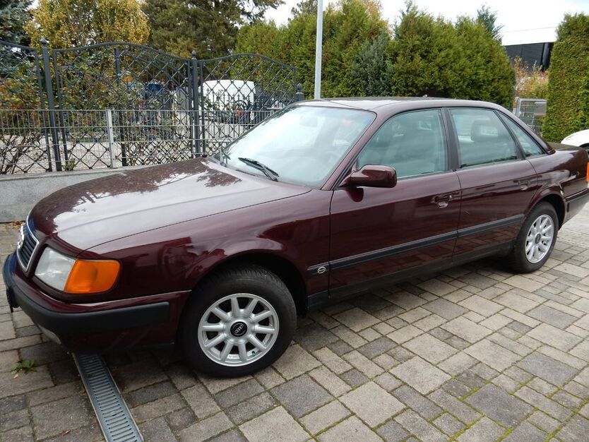 Audi 100 200.000 km 3.750 € Berlin 12355