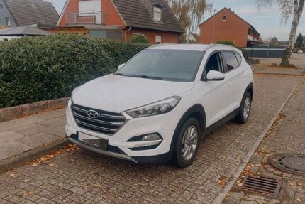 Hyundai TUCSON 117.000 km 15.500 &euro; Brake 26919