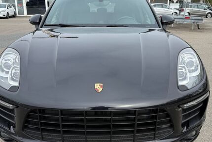 Porsche Macan 167.600 km 23.999 &euro; Bremen 28201