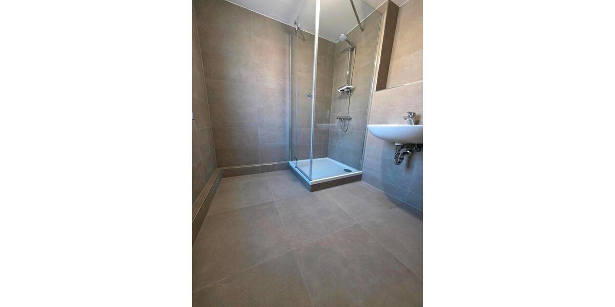 Etagenwohnung Egenhausen - 3.5 Zimmer, 105 m&sup2;, 950&euro; | Angebot:26096081