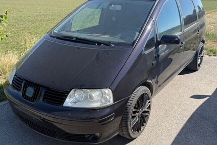 Seat Alhambra 280.000 km 2.500 &euro; Unterneukirchen 84579