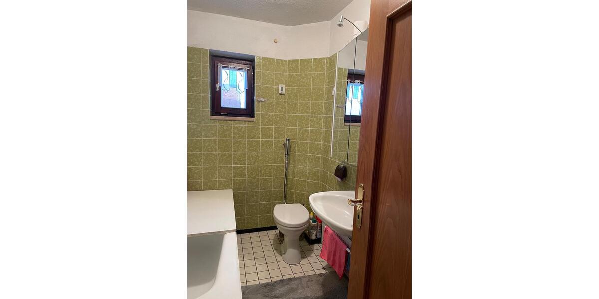 Doppelhaushälfte Nördlingen - 8 Zimmer, 105 m&sup2;, 279.000&euro; | Angebot:26416381