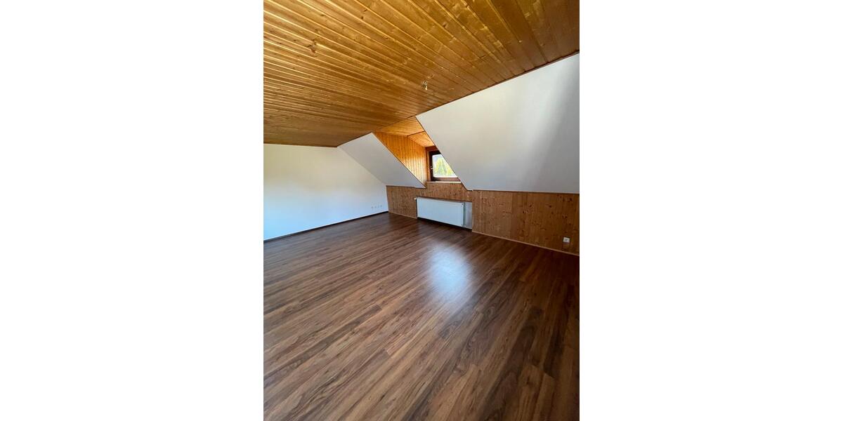 Etagenwohnung Burgwedel - 3 Zimmer, 68 m&sup2;, 714&euro; | Angebot:26327313