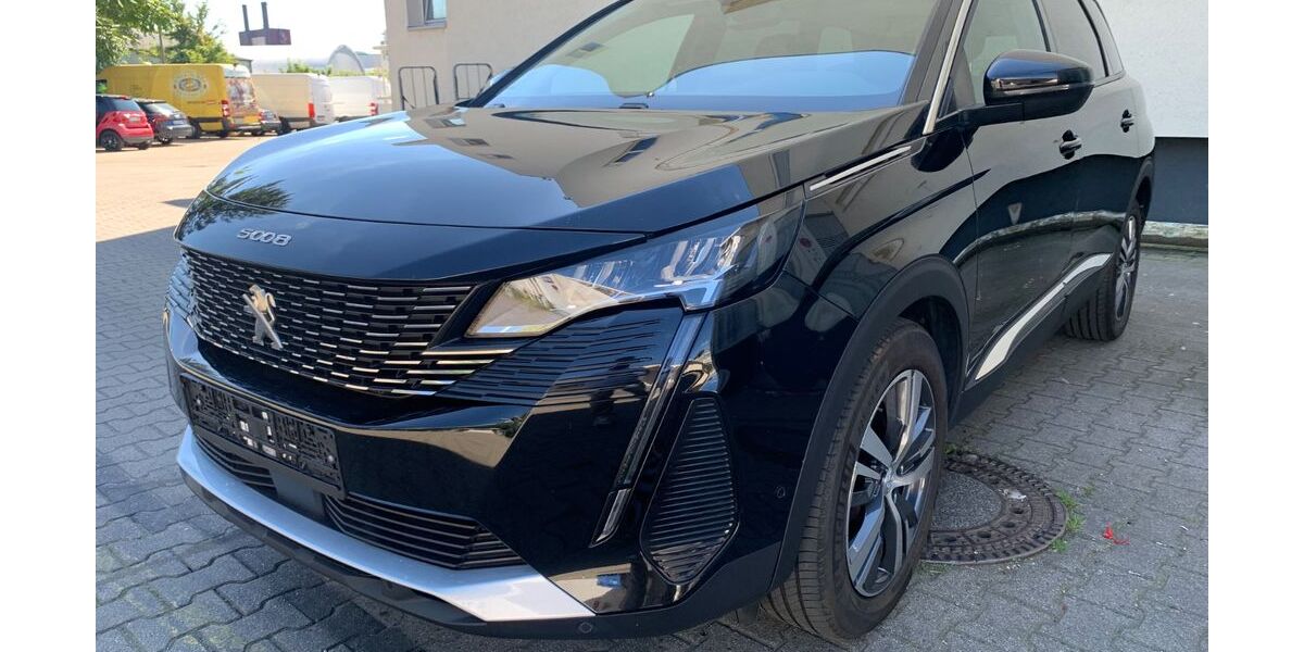 Peugeot 5008 57.800 km 23.900 &euro; Berlin 12057