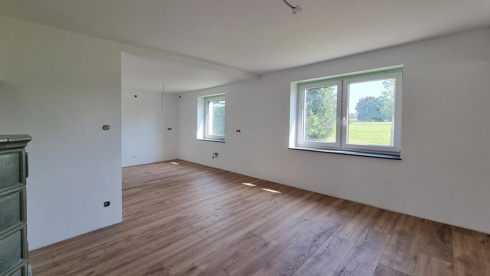 Moderne Wohnung mit dem Wohngefühl einer Doppelhaushälfte – Erstbezug nach Sanierung! zimmer