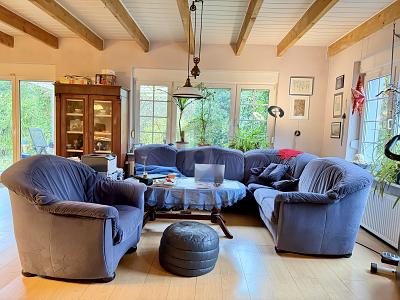 CHARMANTES HAUS MIT VIEL POTENZIAL - Zweifamilienhaus Wilhelmshaven Altengroden | Angebot:26421092