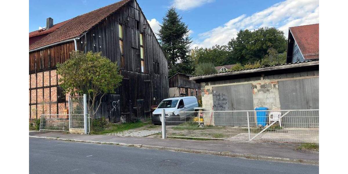 Einfamilienhaus Hildburghausen Ebenhards - 1 Zimmer, 250 m&sup2;, 175.000&euro; | Angebot:25701572