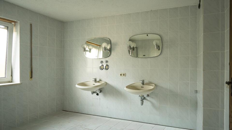 Erdgeschoßwohnung Bernried - 4 Zimmer, 127 m&sup2;, 250.000&euro; | Angebot:27010016